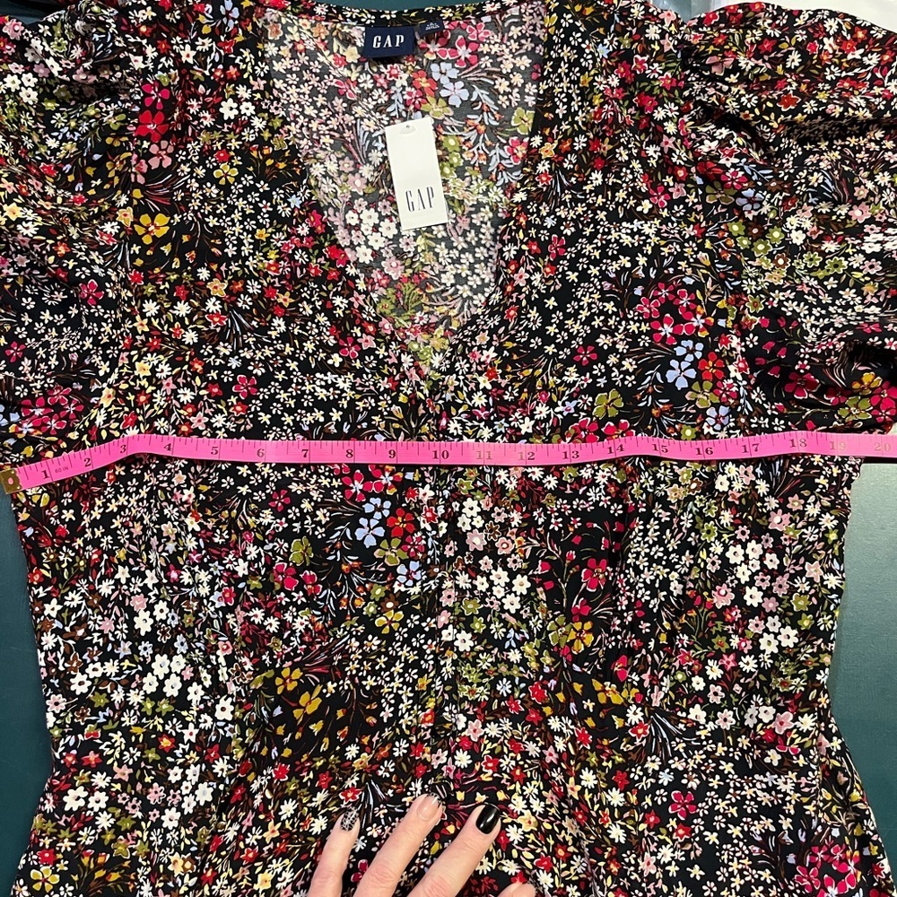 GAP Floral Maxi Dress with Puff Sleeves (133) - Picture 9 of 9